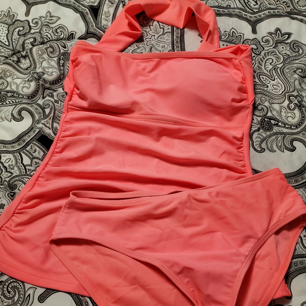 2pc bathing suit